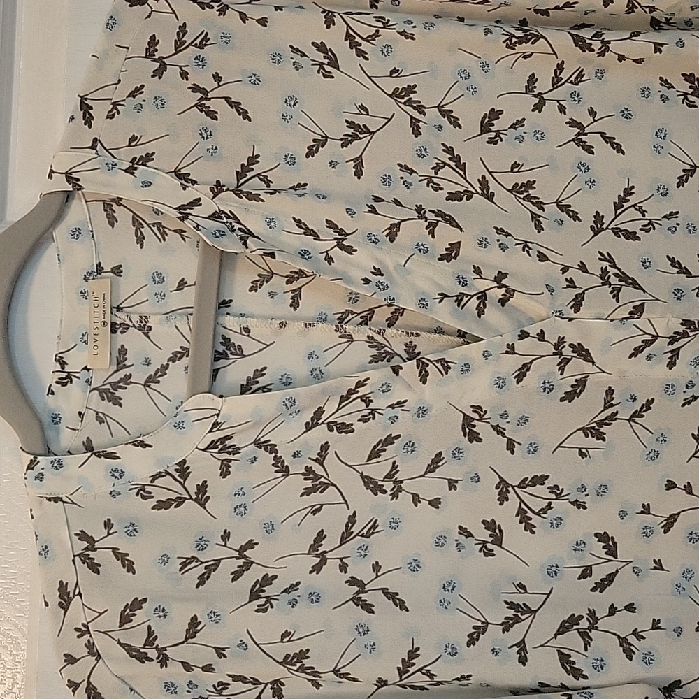 Lovestitch Short sleeve Top